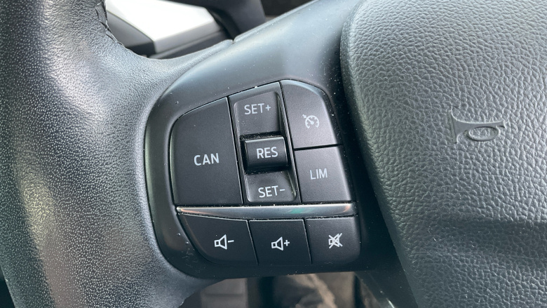 Ford Focus 1.0 EcoBoost 125 Zetec 5dr Petrol Hatchback